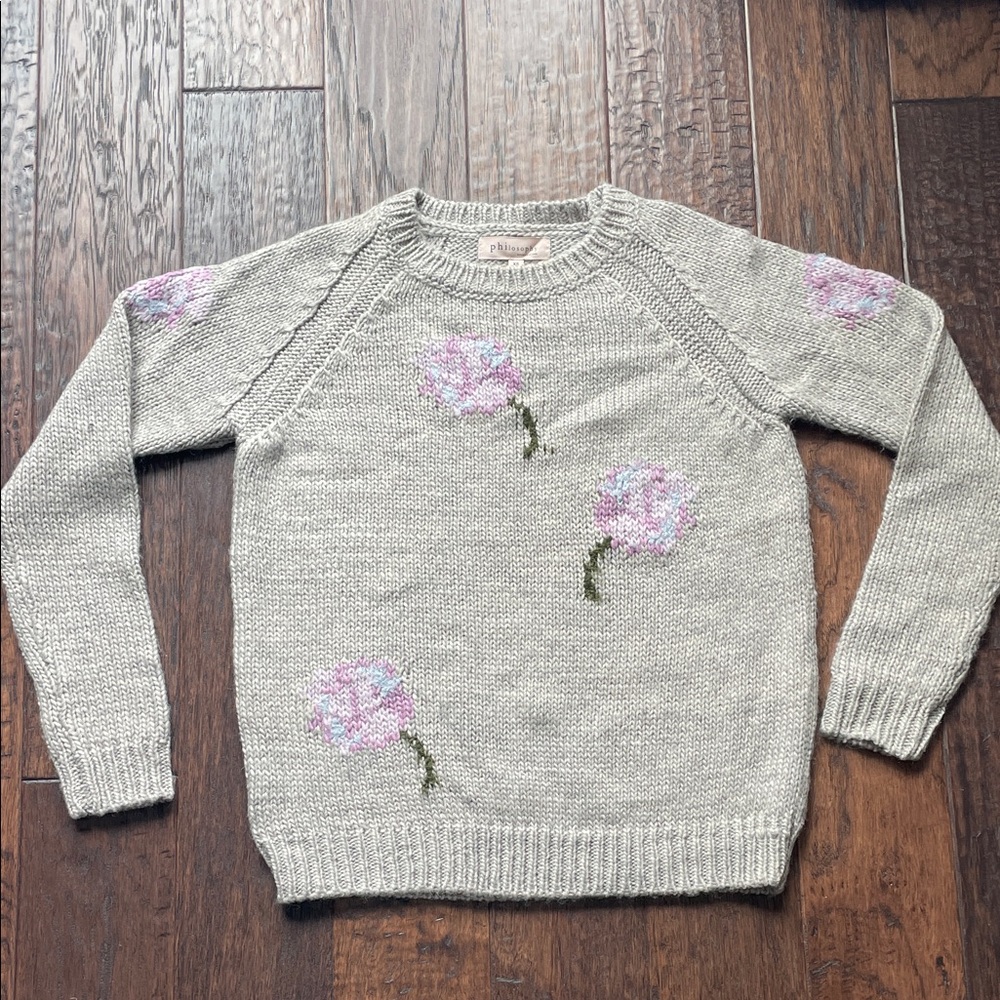 Philosophy XS sweater soft hand knit feel, medium weight EUC